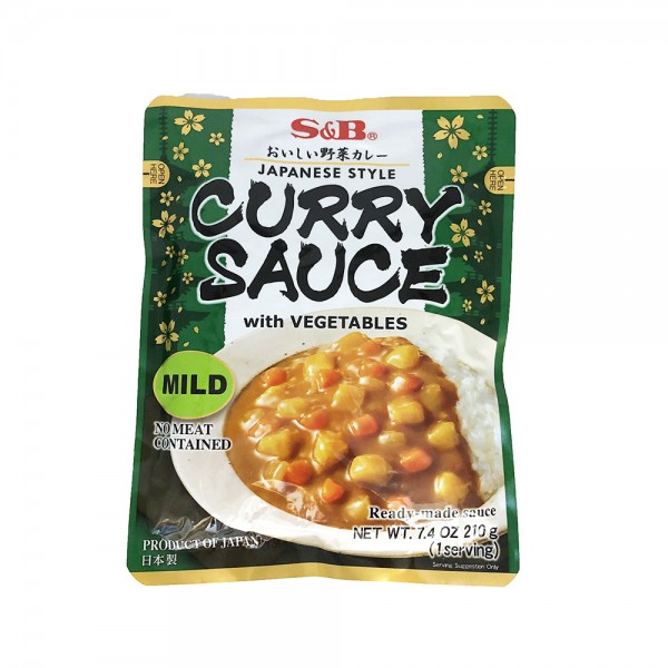 Japanische Curry Sauce mit Gemüse mild S&B 210g